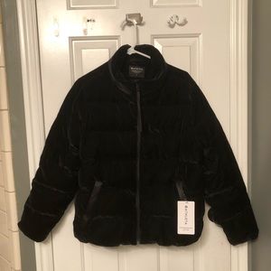 NWT* Athleta Venice Odyssey Down Jacket Size L